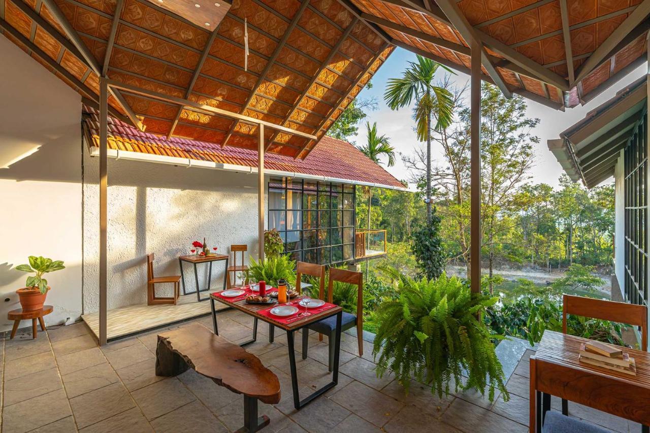 Stayvista At Cicada Chikmagalur 2Bhk Breakfast Included With Amazing View Exterior photo