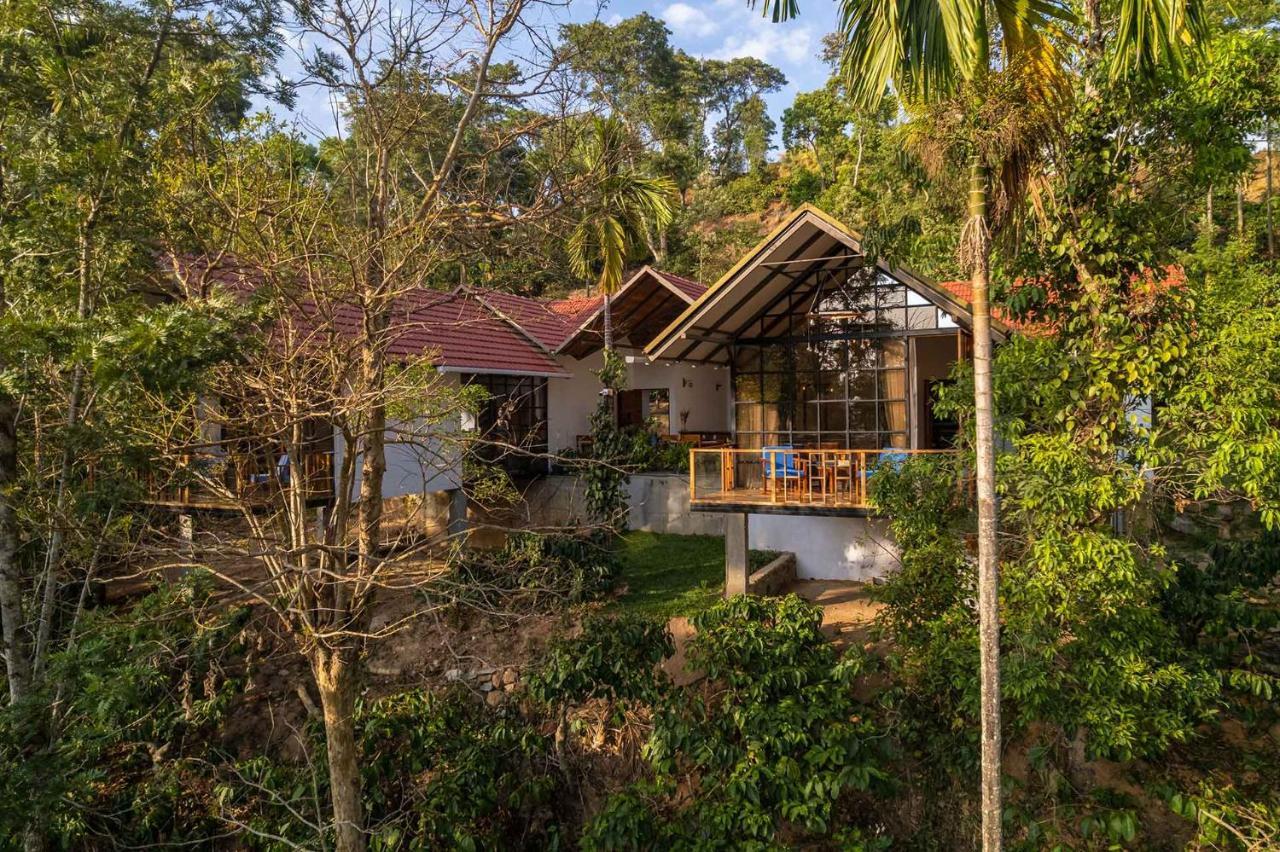 Stayvista At Cicada Chikmagalur 2Bhk Breakfast Included With Amazing View Exterior photo